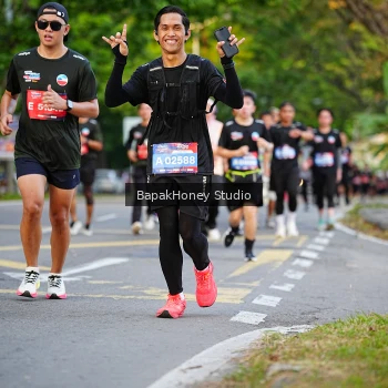 Runner Photo 4088860