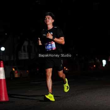 Runner Photo 4089055