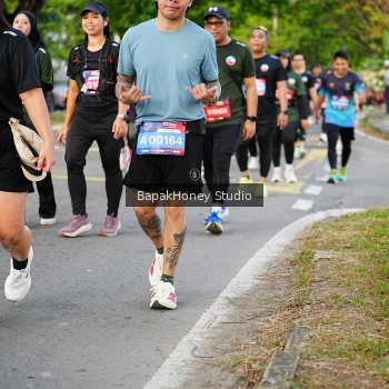 Runner Photo 4089363
