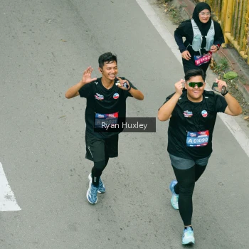Runner Photo 4089800