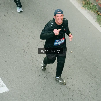 Runner Photo 4089901