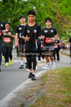 Runner Photo 4089912