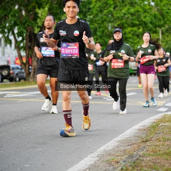 Runner Photo 4089993