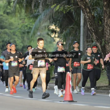 Runner Photo 4090191