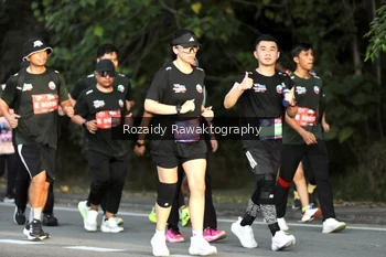 Runner Photo 4090195
