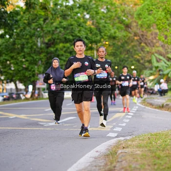 Runner Photo 4090242