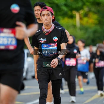 Runner Photo 4090253