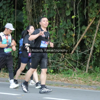 Runner Photo 4090256