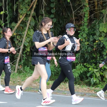 Runner Photo 4090257