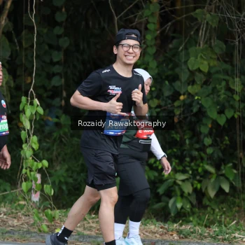 Runner Photo 4090261