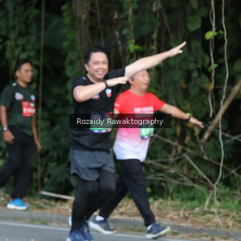 Runner Photo 4090278