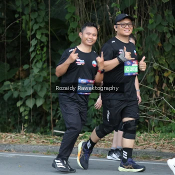 Runner Photo 4090312