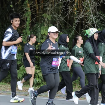 Runner Photo 4090342