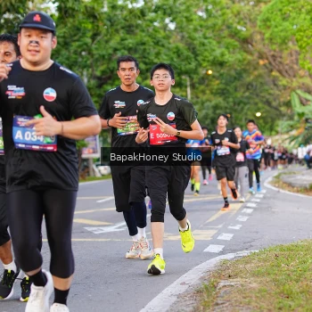 Runner Photo 4090375