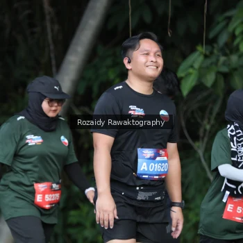 Runner Photo 4090396