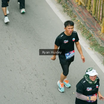 Runner Photo 4090405