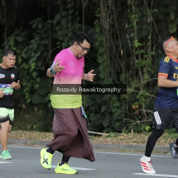 Runner Photo 4090424