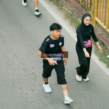 Runner Photo 4090433