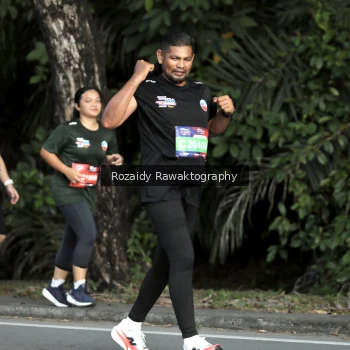 Runner Photo 4090469