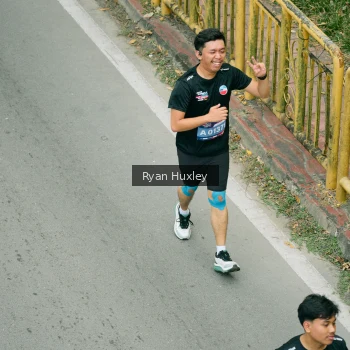 Runner Photo 4090472