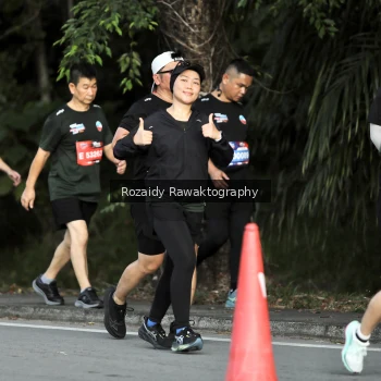 Runner Photo 4090476