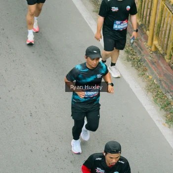 Runner Photo 4090478