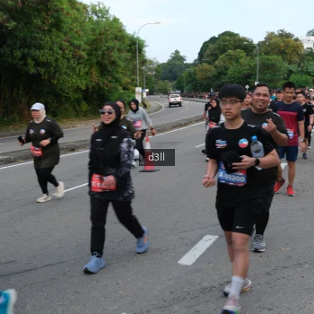 Runner Photo 4090511