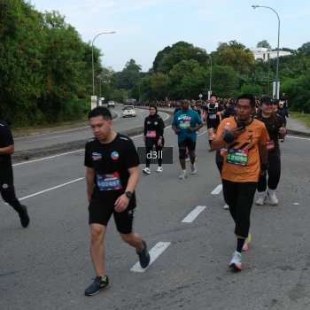 Runner Photo 4090513