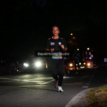 Runner Photo 4090598