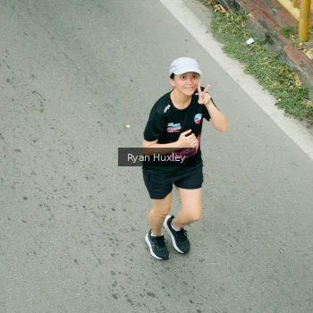 Runner Photo 4090618