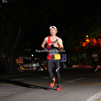 Runner Photo 4090624