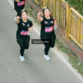 Runner Photo 4090633