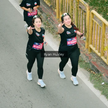 Runner Photo 4090634