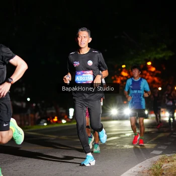 Runner Photo 4090645