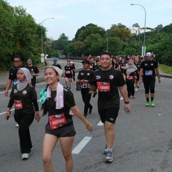 Runner Photo 4090676