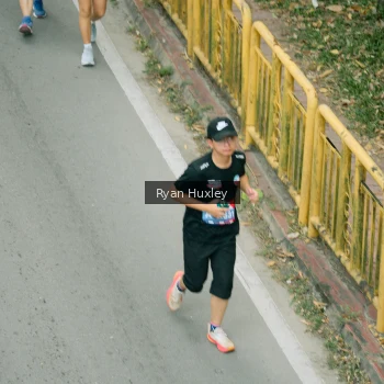 Runner Photo 4090677