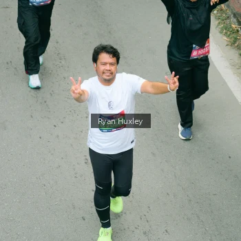 Runner Photo 4090692