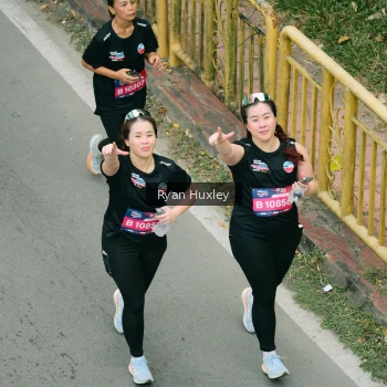 Runner Photo 4090709