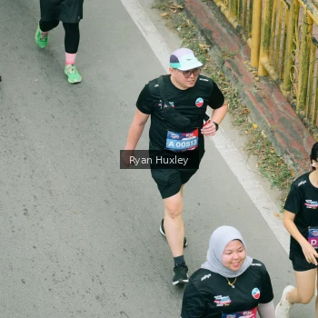 Runner Photo 4090716