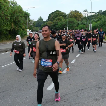 Runner Photo 4090743