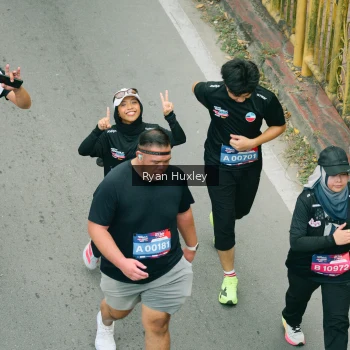 Runner Photo 4090762