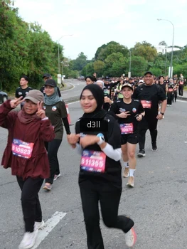 Runner Photo 4090831