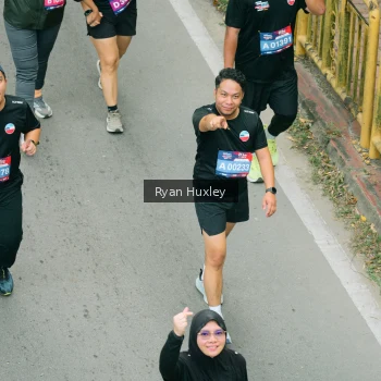 Runner Photo 4090938