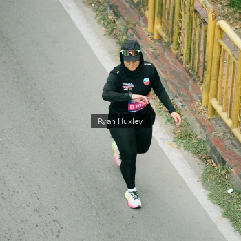 Runner Photo 4090945