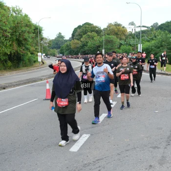 Runner Photo 4090954