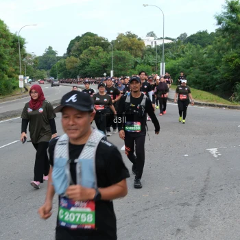 Runner Photo 4091024