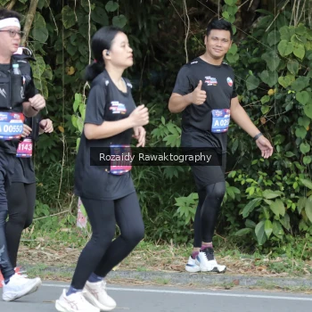 Runner Photo 4091043