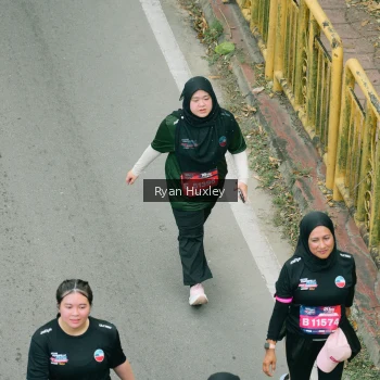 Runner Photo 4091071