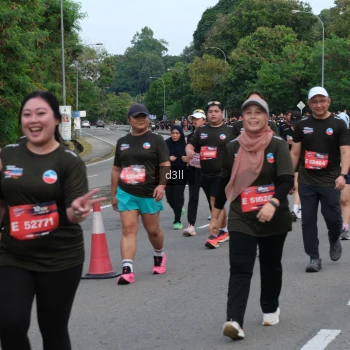 Runner Photo 4091165
