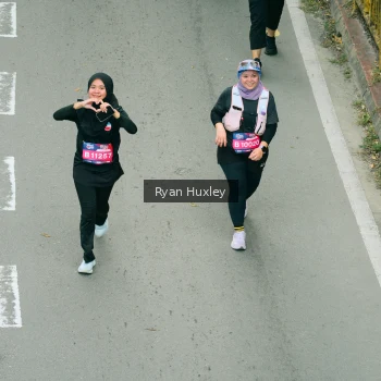 Runner Photo 4091178
